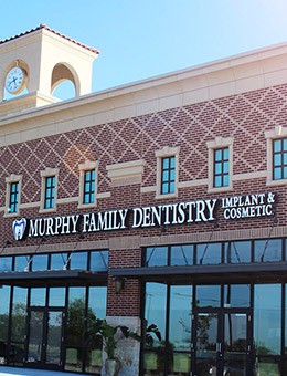 Exterior of Murphy Family Implant and Cosmetic Dentistry office